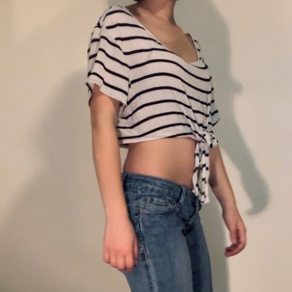 Bleak stripe crop top